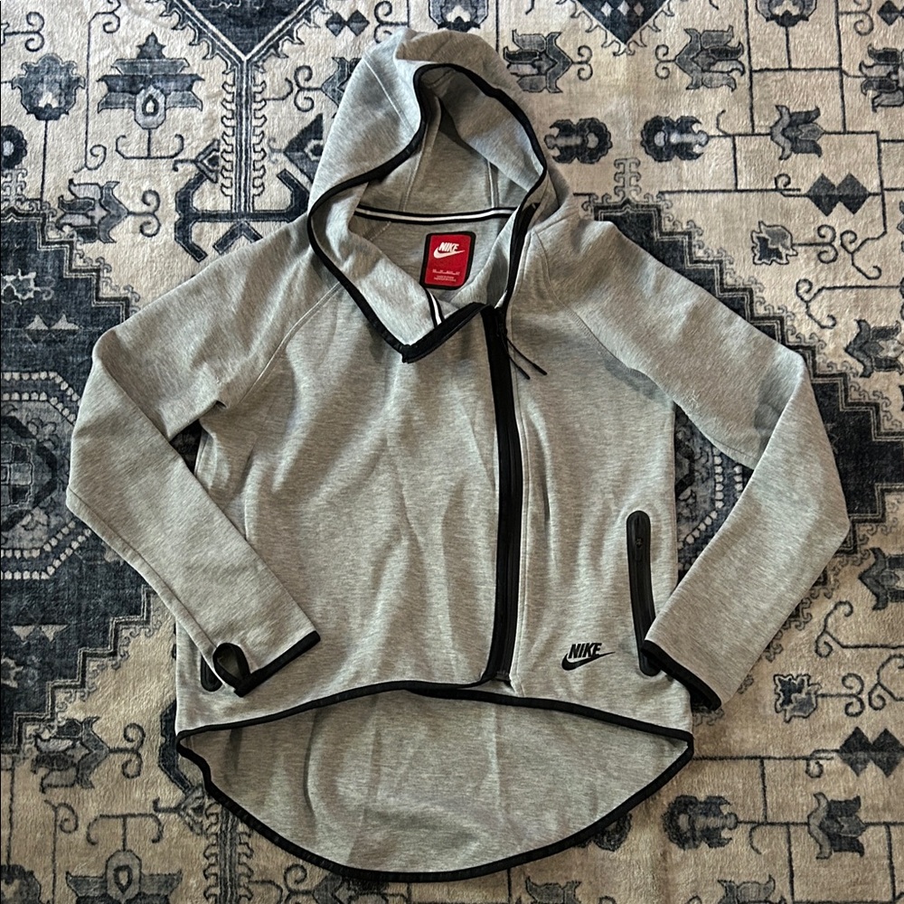 Nike Women's Light Gray Utility Jacket